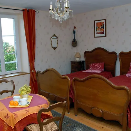 Spacieuses Avec Salle D'eau, Salon Cheminee, Jardin Detente - Lorraine - Fr-1-585-143 *