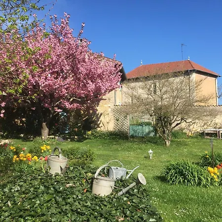 Bed & Breakfast Spacieuses Avec Salle D'eau, Salon Cheminee, Jardin Detente - Lorraine Watronville