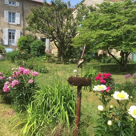 Spacieuses Avec Salle D'eau, Salon Cheminee, Jardin Detente - Lorraine 3*